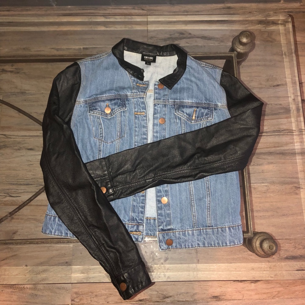 🌪 Leather-Jean jacket